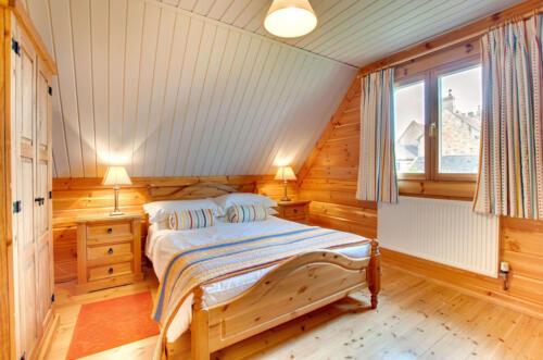 Lime Tree - double bedroom 1a